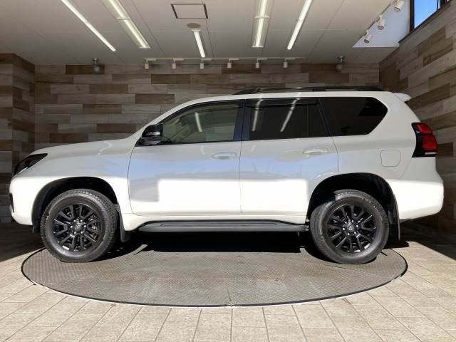 LANDCRUISER PRADO
