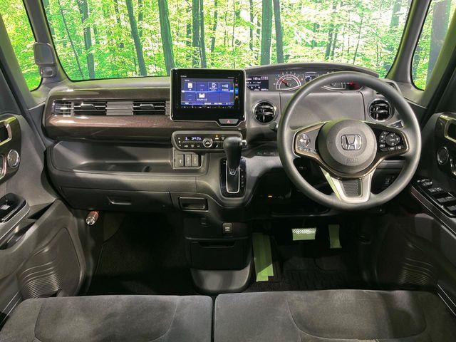 N BOX CUSTOM 4WD