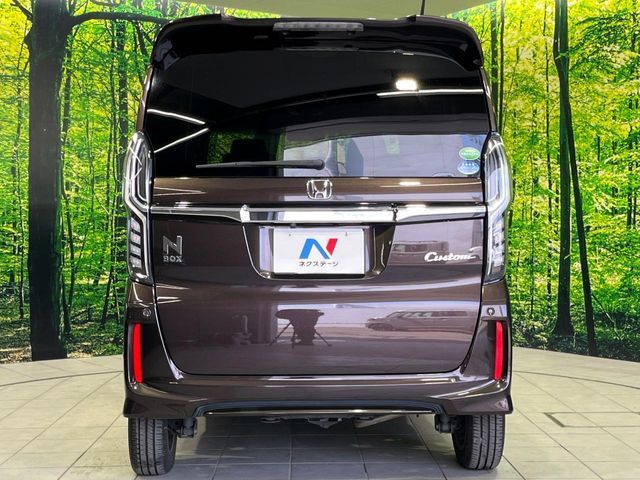 N BOX CUSTOM 4WD