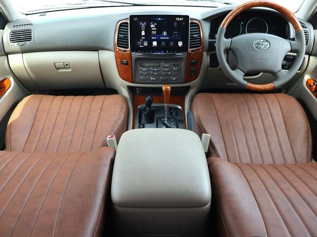 LANDCRUISER wagon
