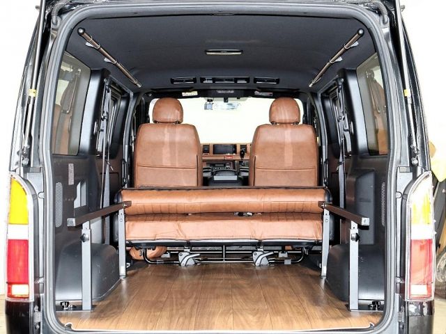 REGIUSACE van 2WD