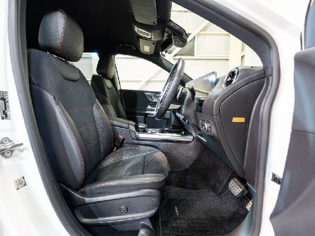 MERCEDES BENZ B-Class