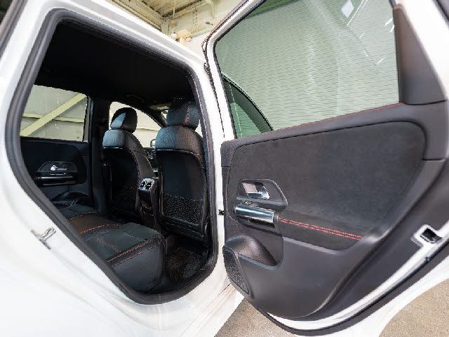 MERCEDES BENZ B-Class