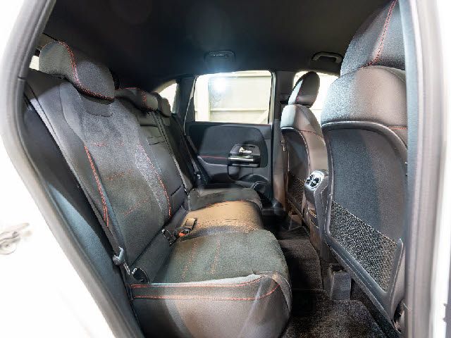 MERCEDES BENZ B-Class
