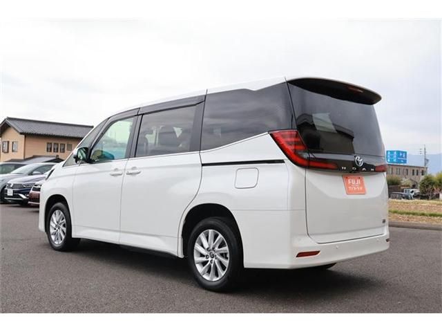 NOAH HYBRID 4WD