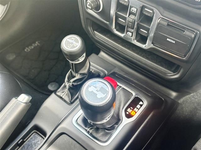 JEEP WRANGLER UNLIMITED