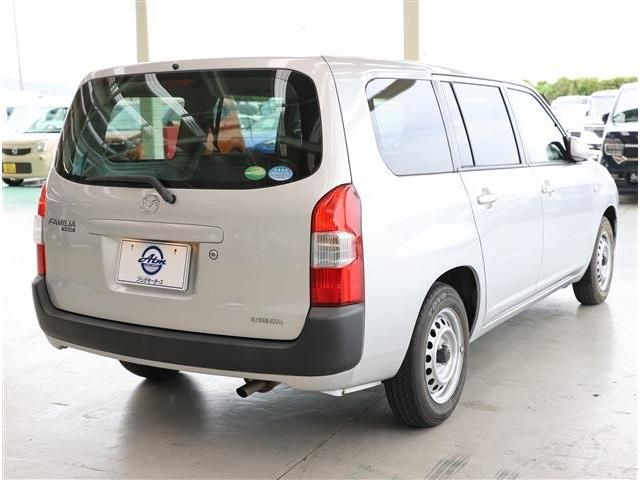 FAMILIA van 2WD
