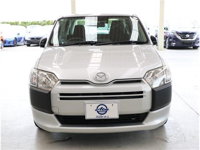 FAMILIA van 2WD
