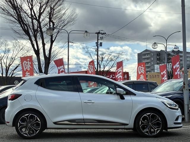 RENAULT LUTECIA
