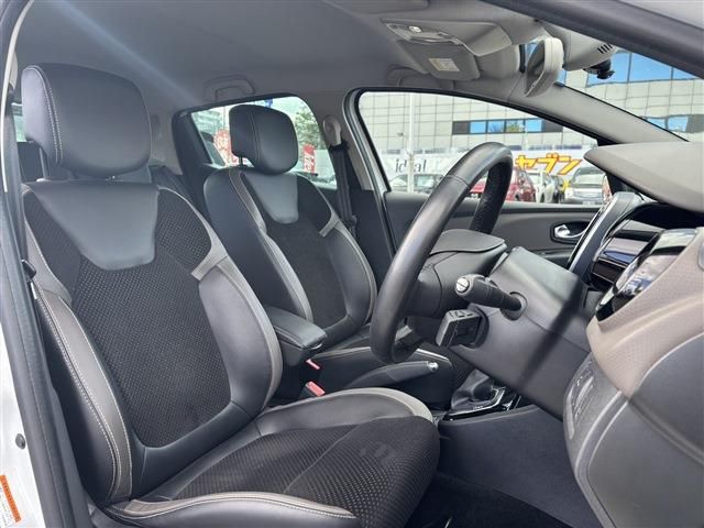 RENAULT LUTECIA