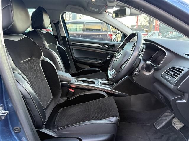RENAULT MEGANE Sport Tourer