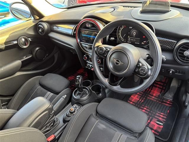 MINI COOPER S 5DOOR