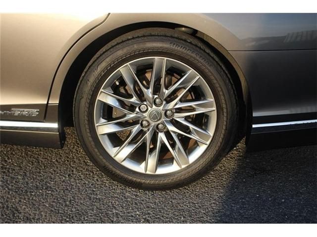 LEXUS LS500h