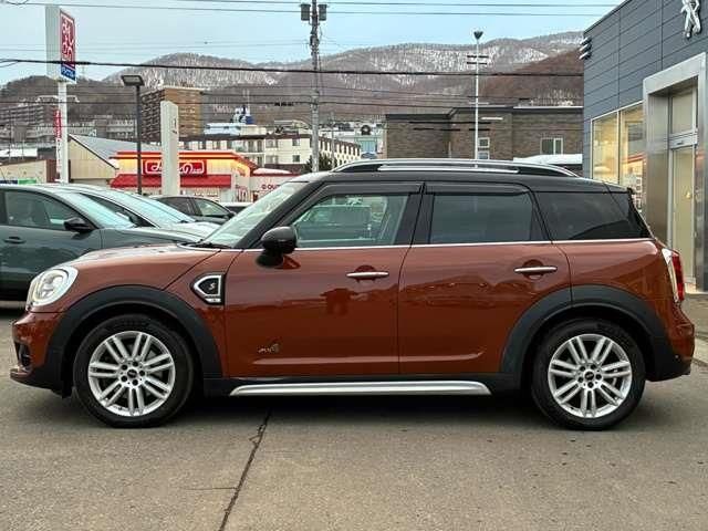 BMW MINI COOPER SD CROSSOVER