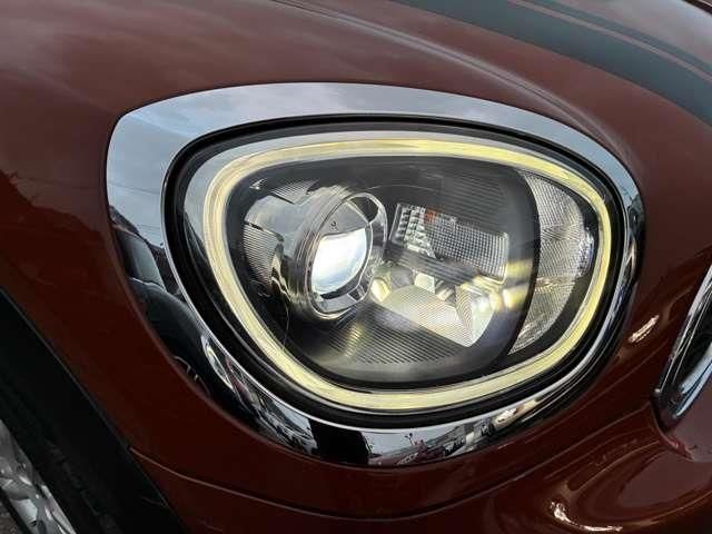 BMW MINI COOPER SD CROSSOVER