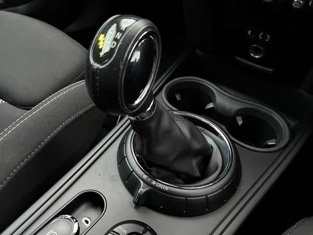 BMW MINI COOPER SD CROSSOVER