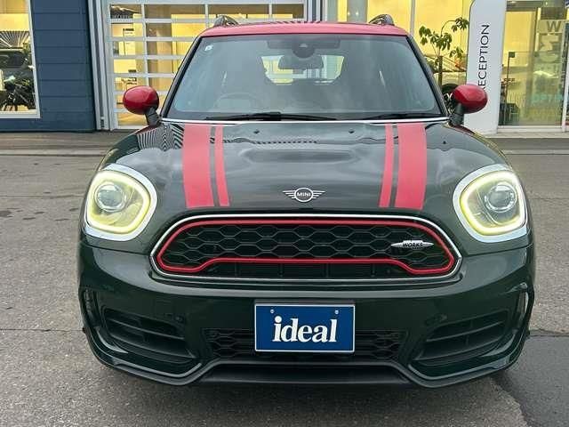 BMW MINI CROSSOVER
