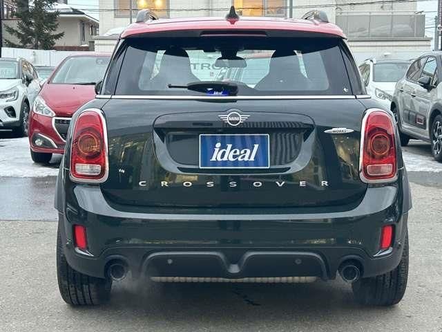 BMW MINI CROSSOVER