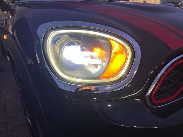 BMW MINI CROSSOVER