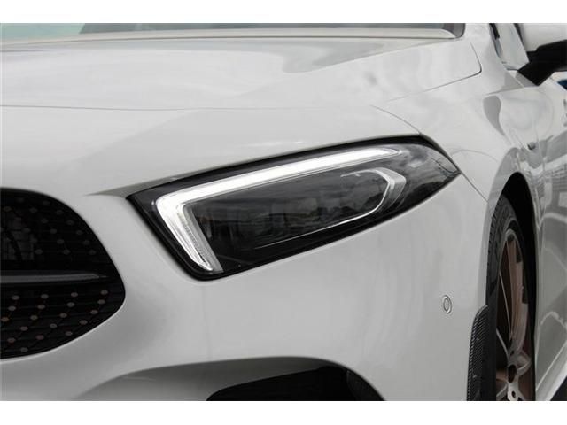 MERCEDES BENZ A class sedan