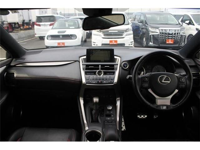 LEXUS NX300h