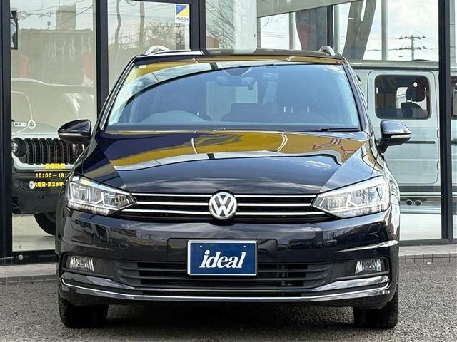 VOLKSWAGEN GOLF TOURAN