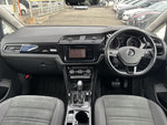 VOLKSWAGEN GOLF TOURAN