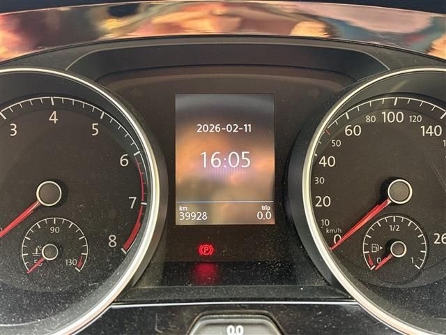 VOLKSWAGEN GOLF TOURAN