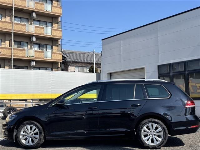 VOLKSWAGEN GOLF VARIANT