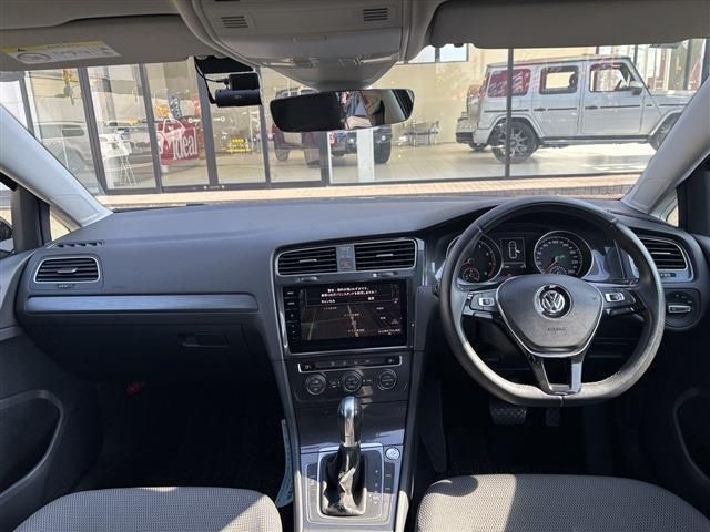 VOLKSWAGEN GOLF VARIANT