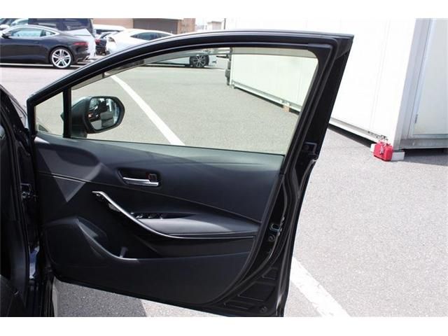 COROLLA TOURING HYBRID