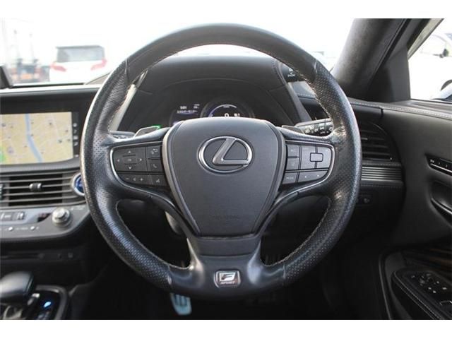 LEXUS LS500h