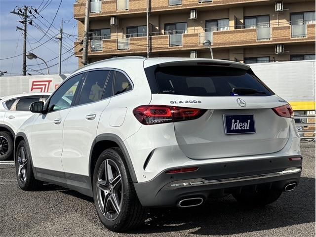 MERCEDES BENZ GLA class
