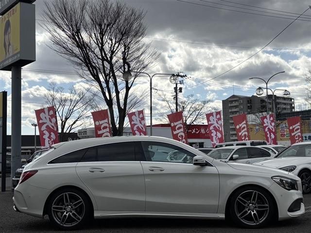 MERCEDES BENZ CLA Shooting Brake
