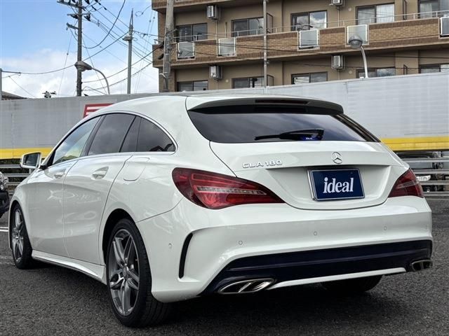 MERCEDES BENZ CLA Shooting Brake