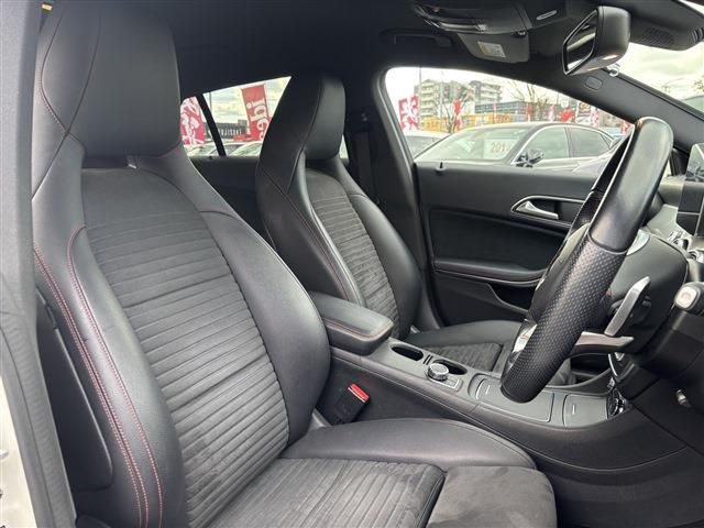 MERCEDES BENZ CLA Shooting Brake