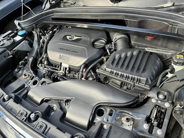 BMW MINI COOPER SD CROSSOVER