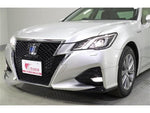 CROWN sedan hybrid 4WD