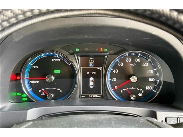 CROWN sedan hybrid 4WD