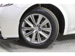 CROWN sedan hybrid 4WD