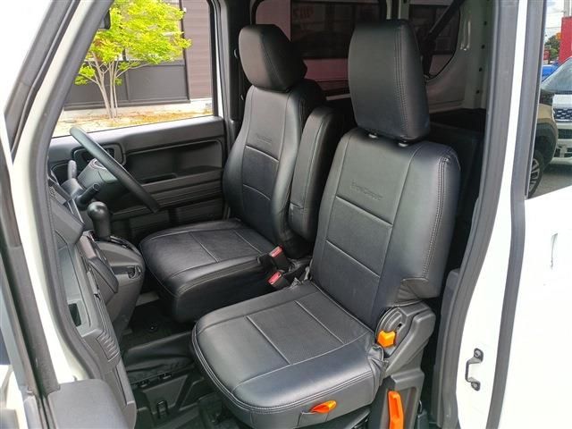 N-VAN