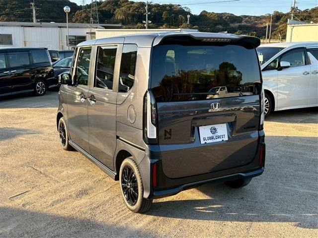 N-BOX CUSTOM