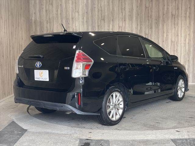 PRIUS Alpha