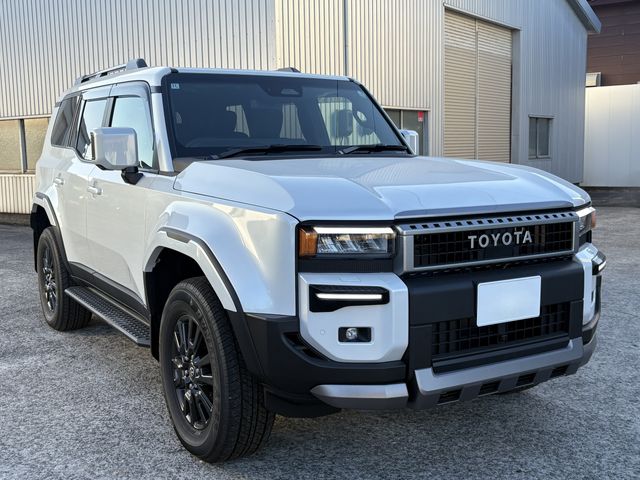 LANDCRUISER 250