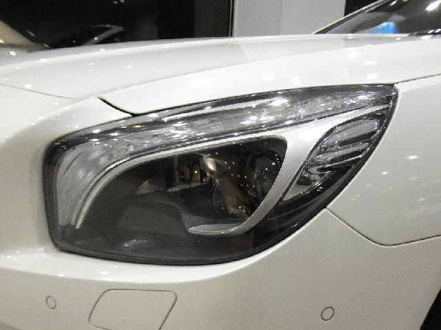 MERCEDES BENZ SL class