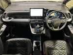 VOXY HYBRID 4WD