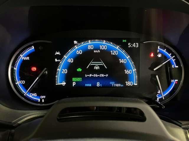 VOXY HYBRID 4WD
