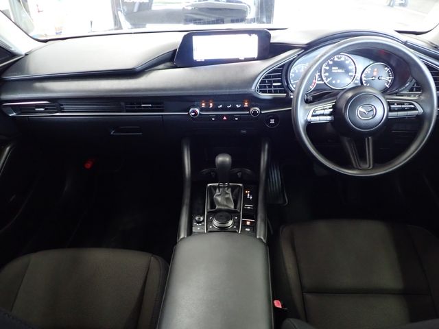 MAZDA3 SEDAN