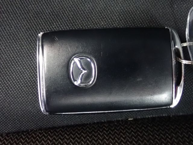 MAZDA3 SEDAN