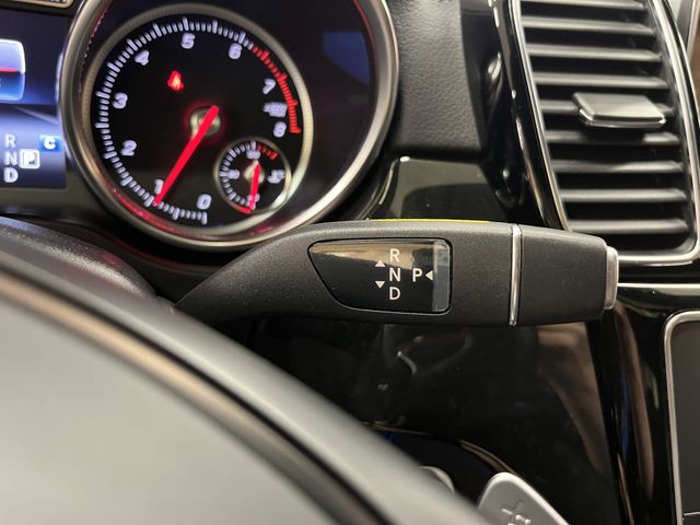 MERCEDES BENZ GLS class